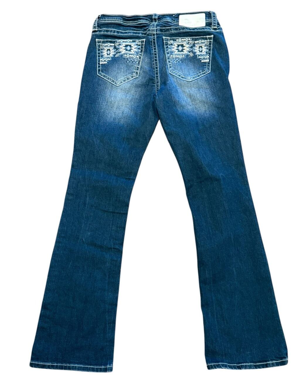 Charme Women’s 28 x 30 BootLeg Jeans in Deep Indigo Aztec Embroidered Pockets